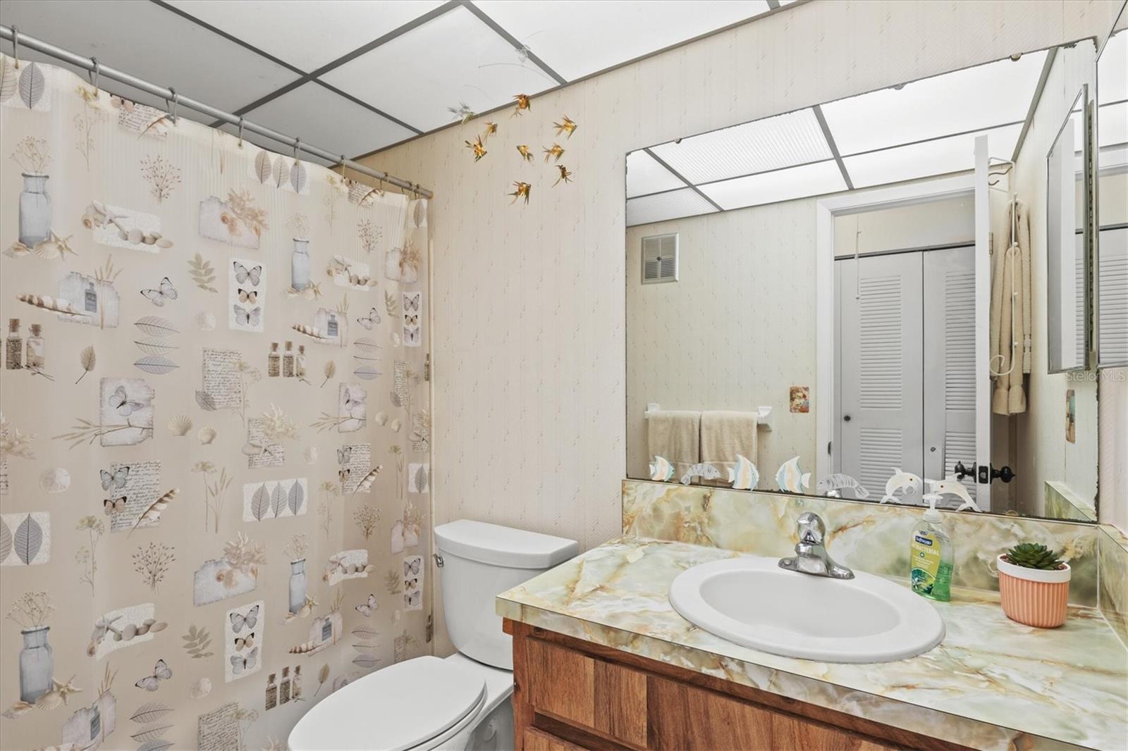 CORTEZ VILLAS CONDO 11 PH B - Residential