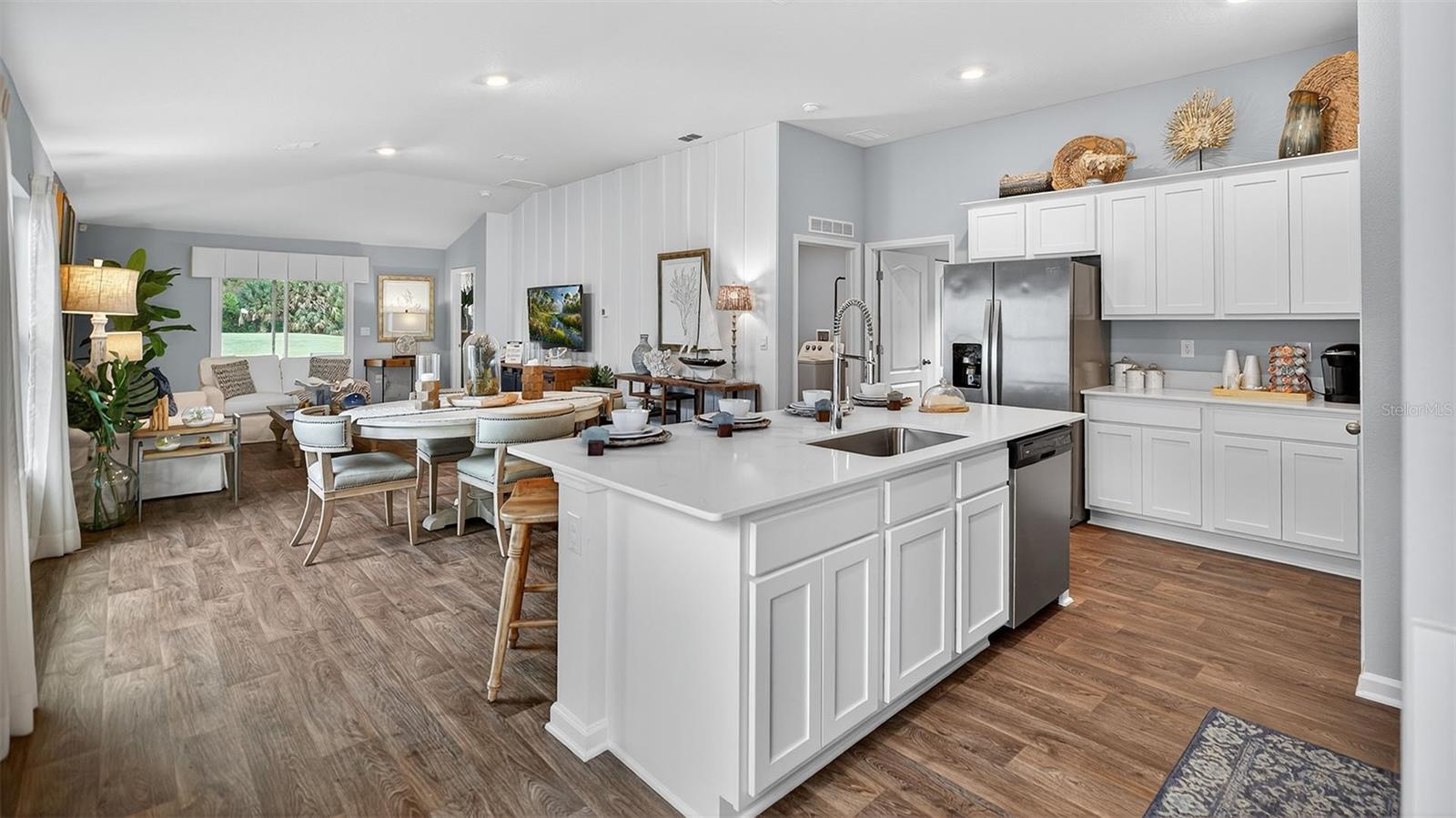 GRAND RESERVE AND GOLF CLUB - Residential