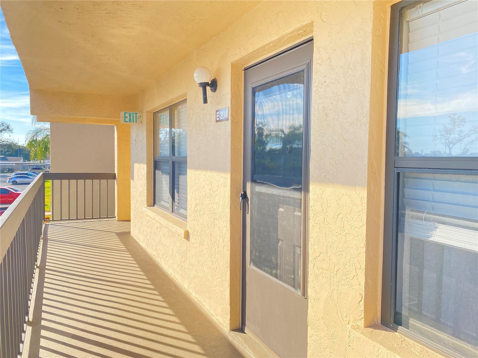 505 30TH AVENUE W E204