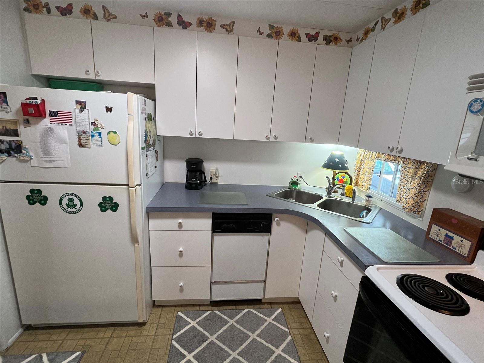 VENICE ISLE - Residential