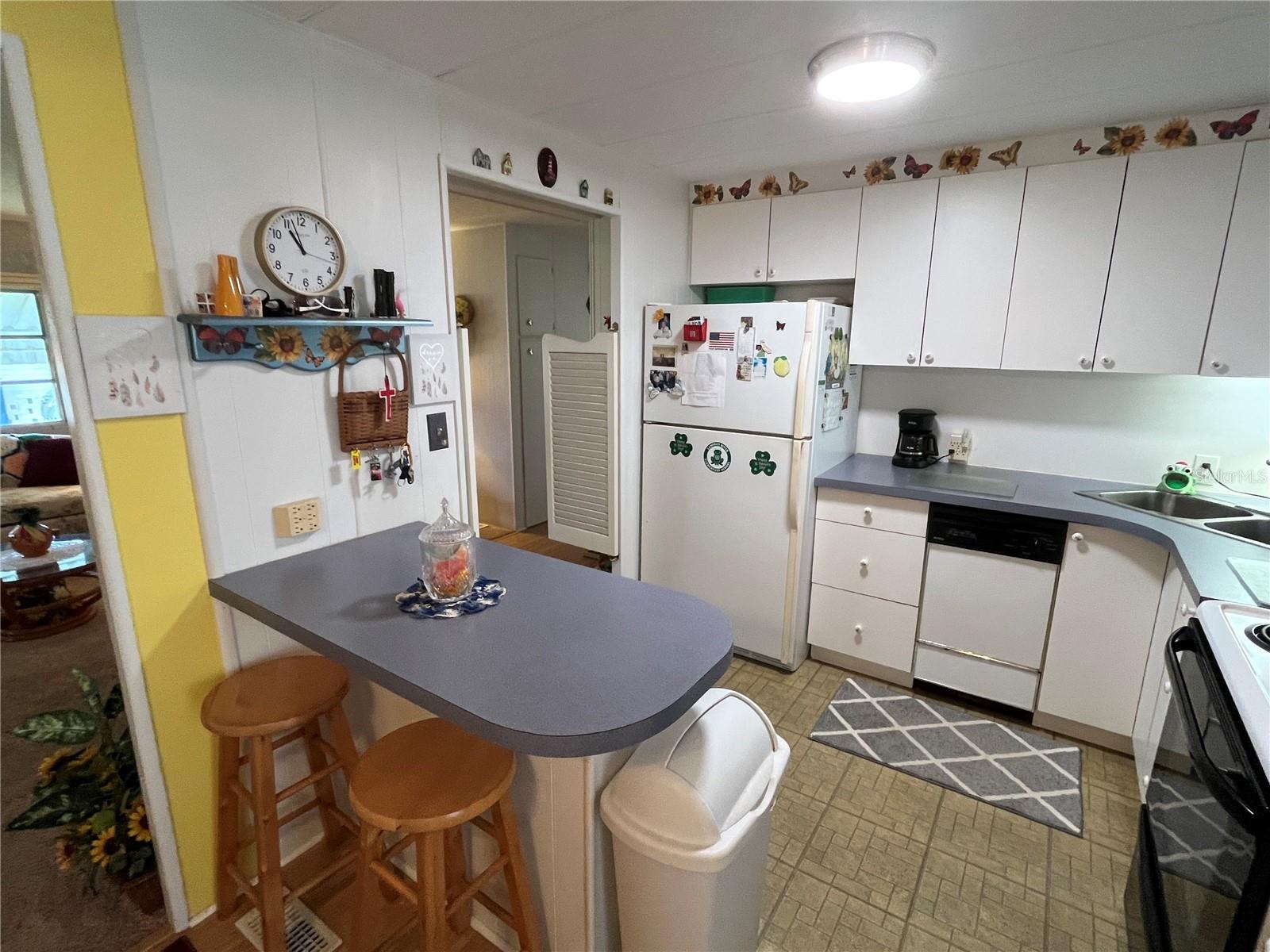 VENICE ISLE - Residential