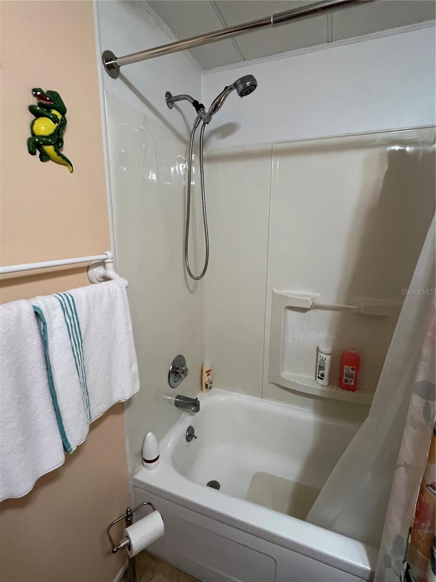 VENICE ISLE - Residential