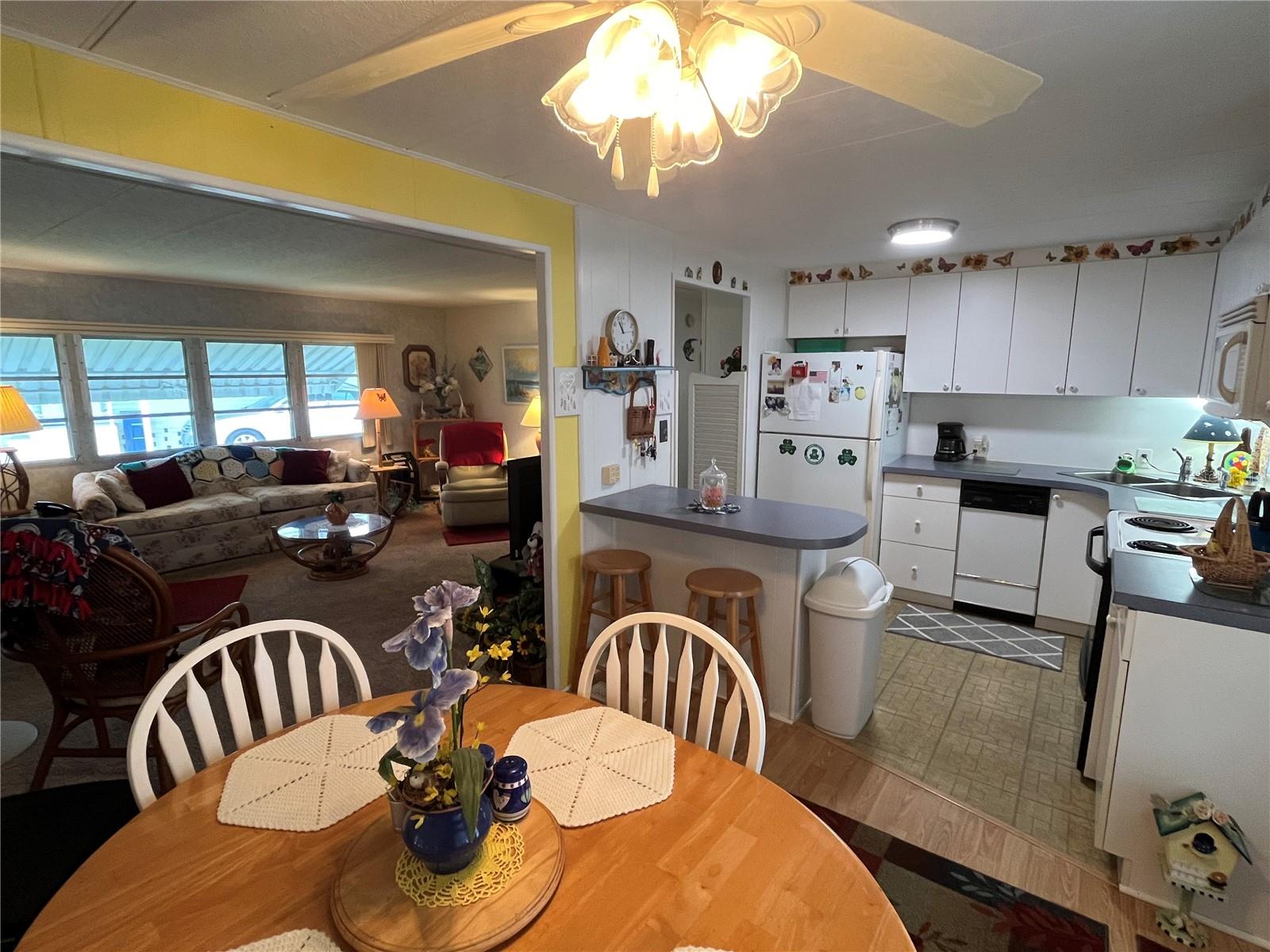 VENICE ISLE - Residential