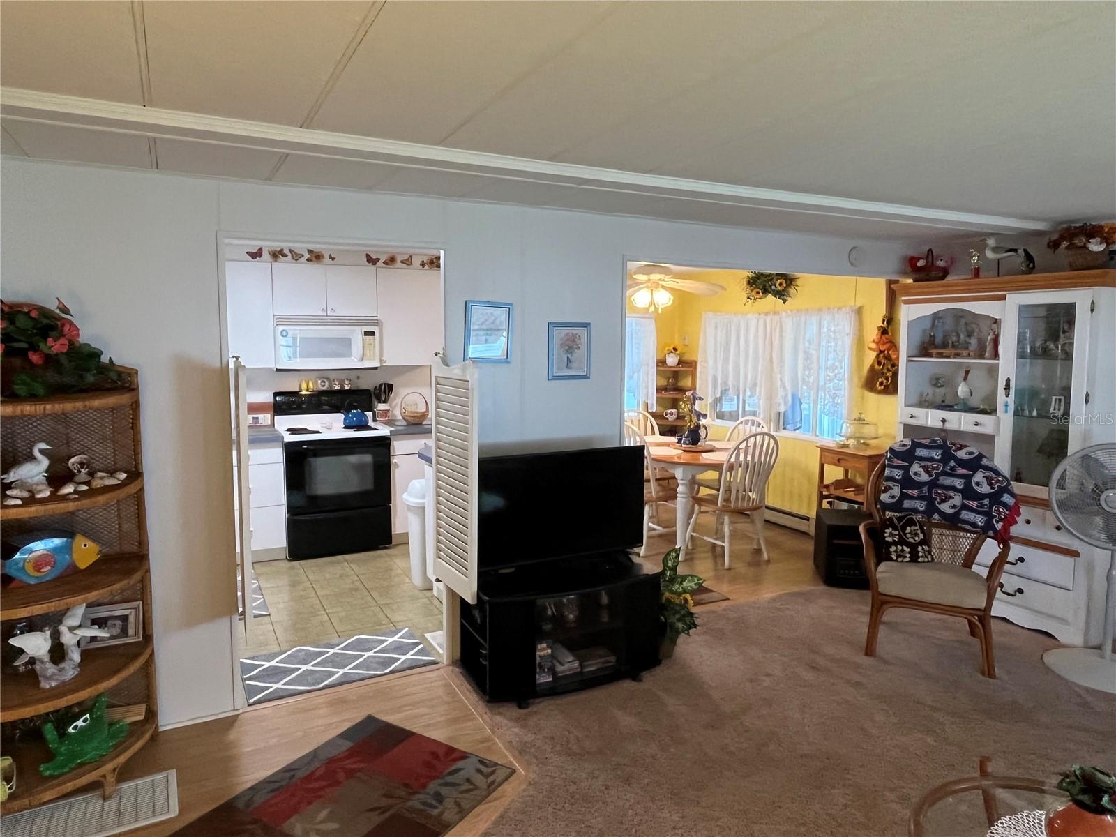 VENICE ISLE - Residential