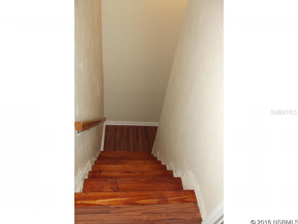 South Oak Twnhses - Residential