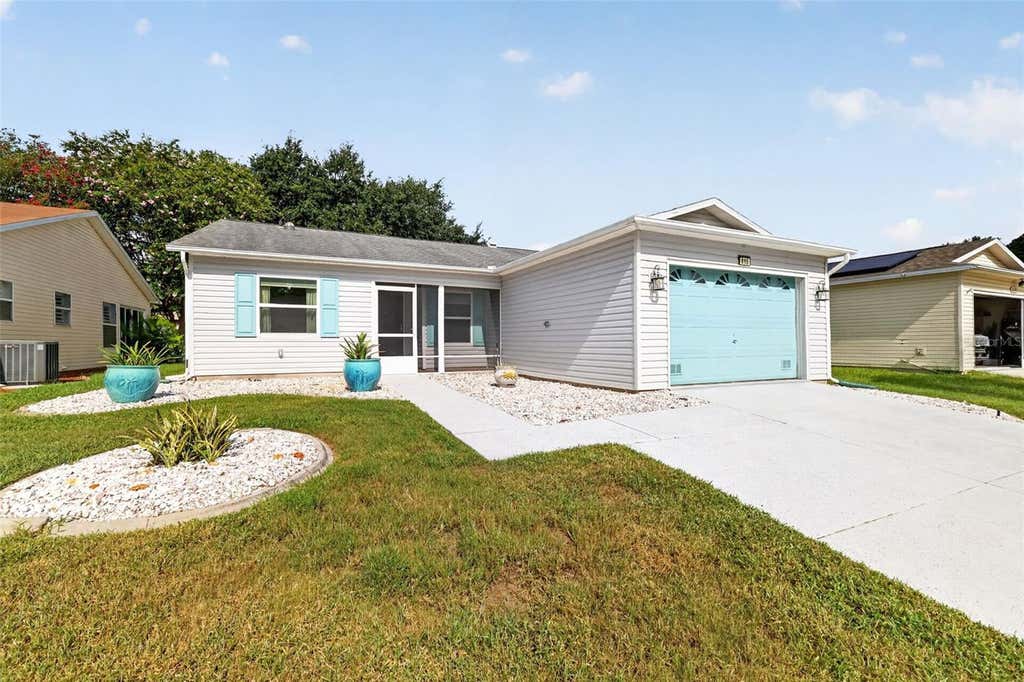 Photo of 815 Grand Vista Trail, Leesburg, FL 34748 (MLS # G5116655)