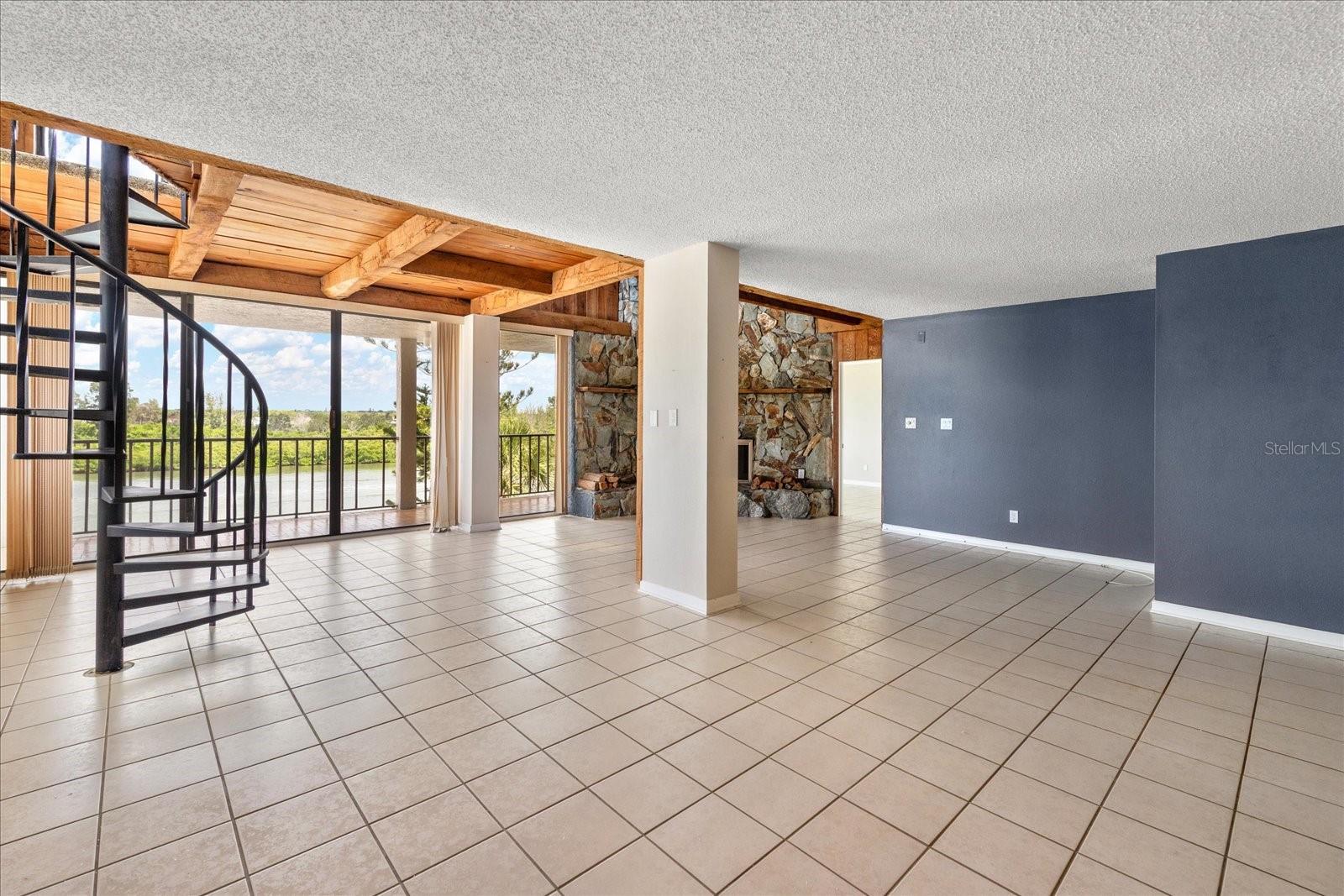 MARKER 5 CONDO - Residential Lease