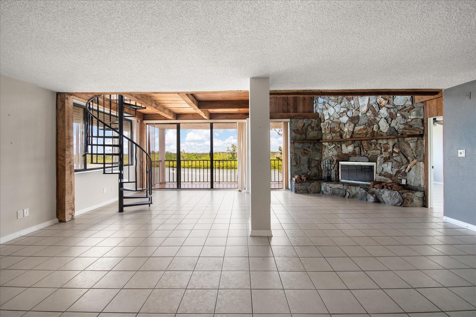 MARKER 5 CONDO - Residential Lease