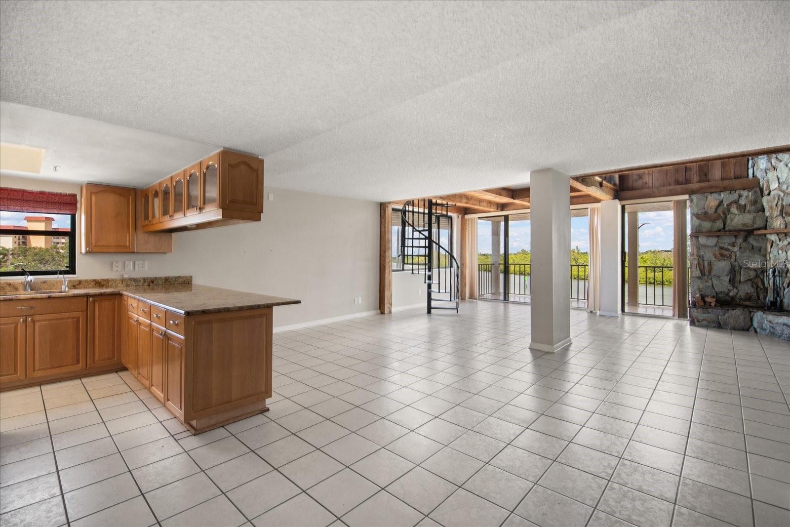 MARKER 5 CONDO - Residential Lease