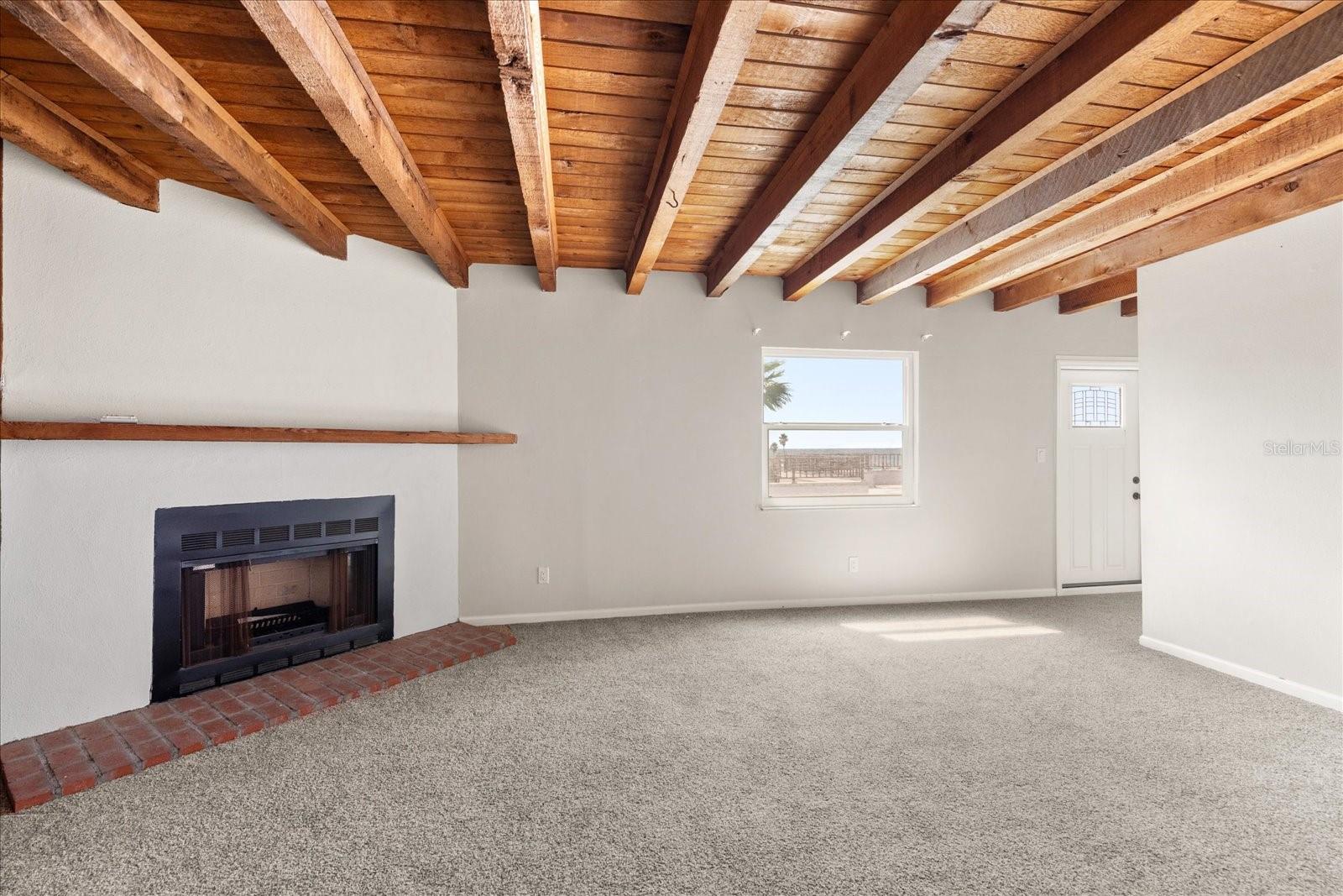 MARKER 5 CONDO - Residential Lease