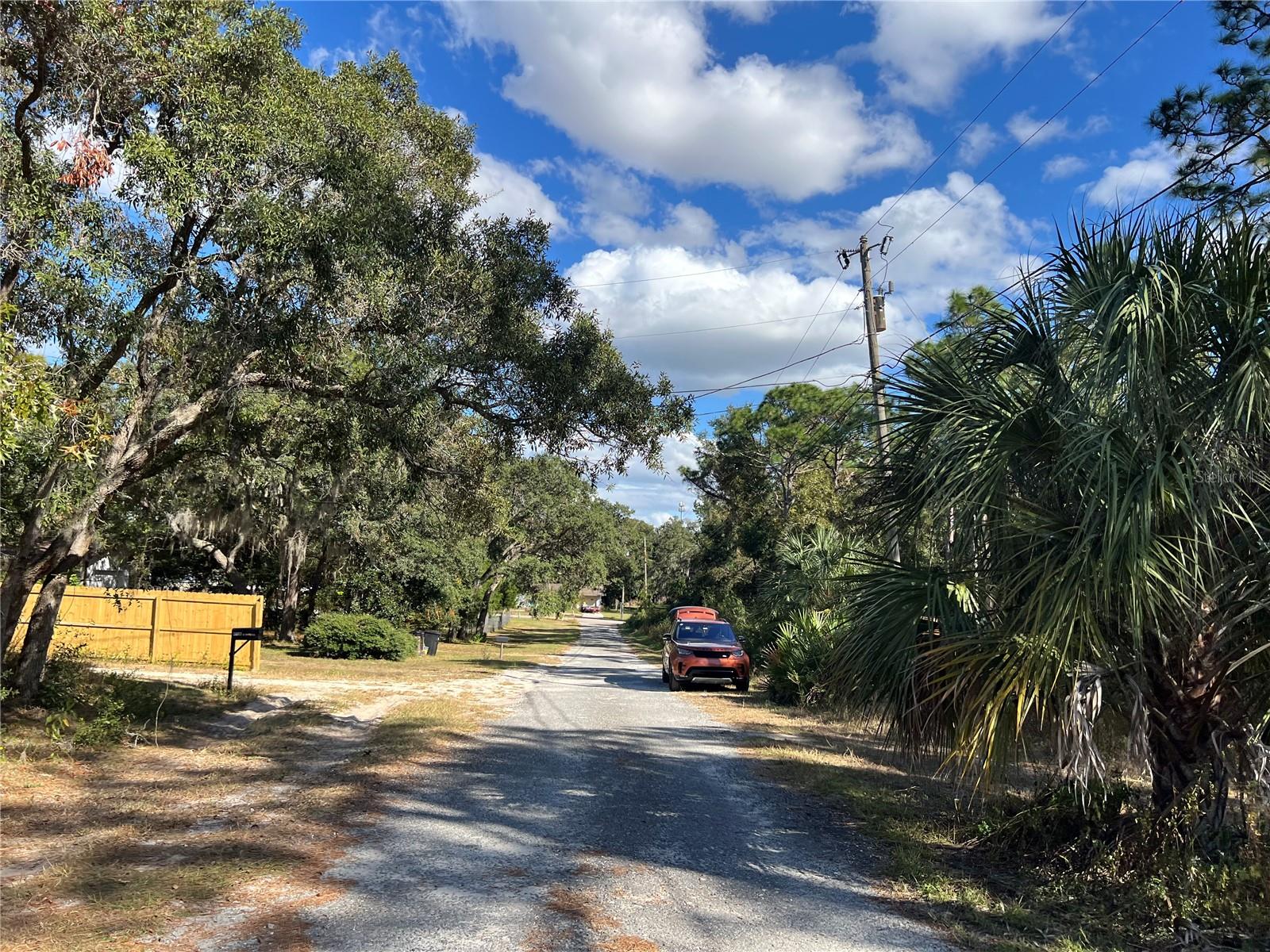 PINE TREE VILLAS UNREC SUB - Land