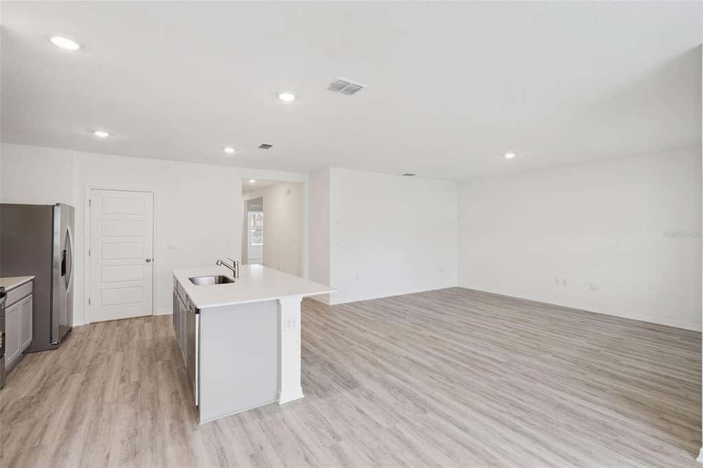 Photo of 1336 Bear Hammock Drive, Umatilla, FL 32784 (MLS # O6429327)