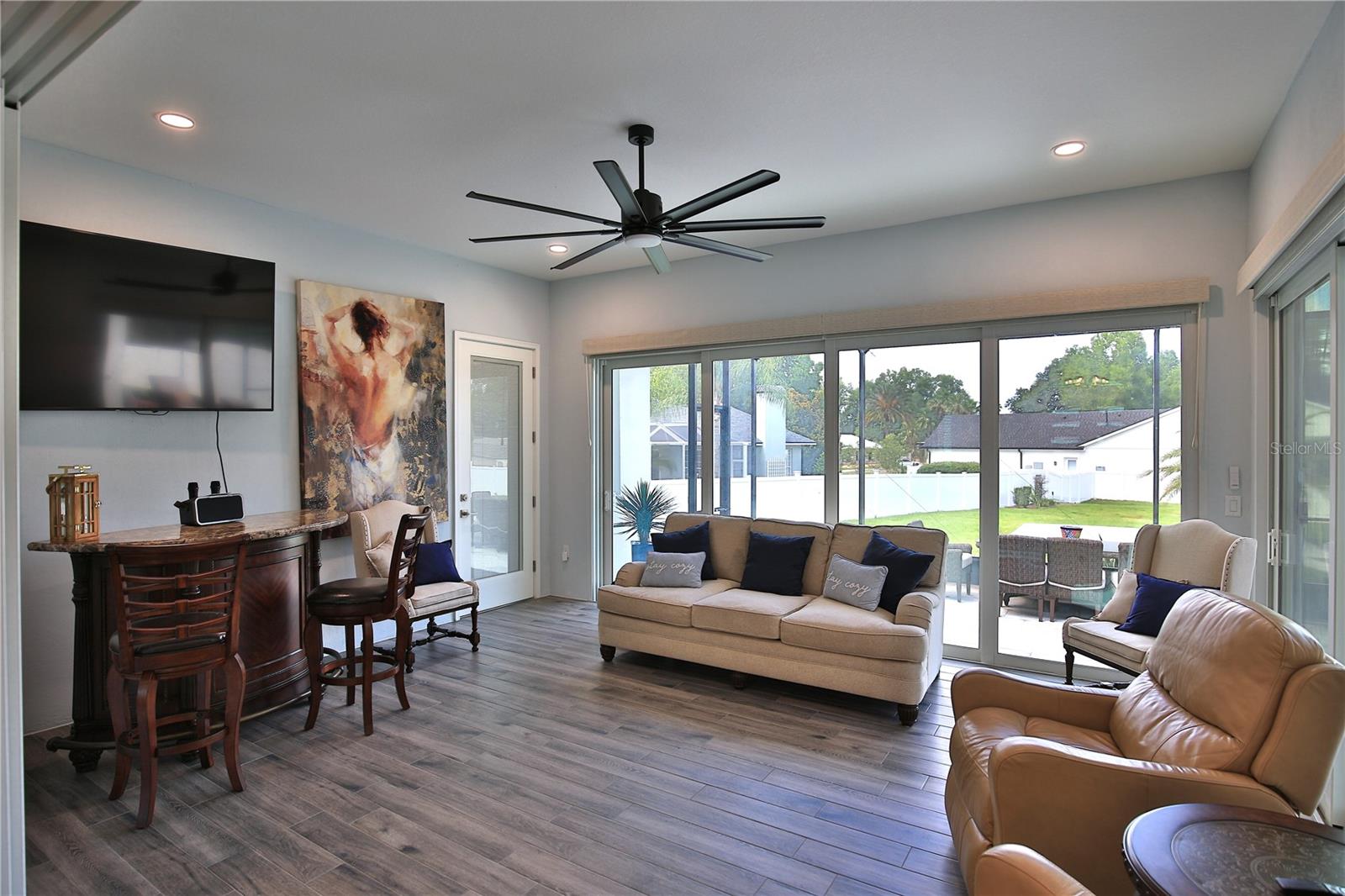 HUNT CLUB/FOX POINT - Residential