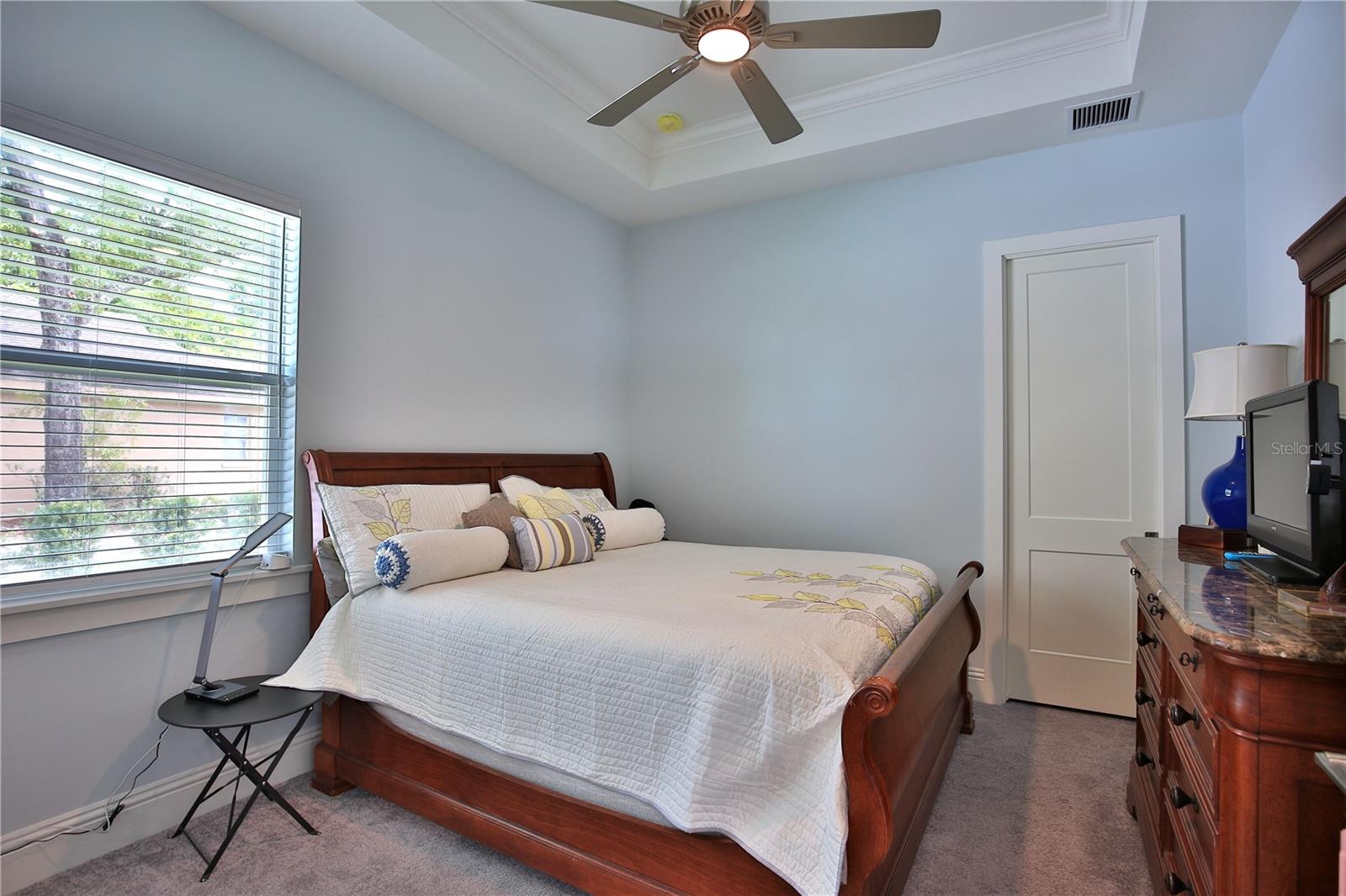 HUNT CLUB/FOX POINT - Residential
