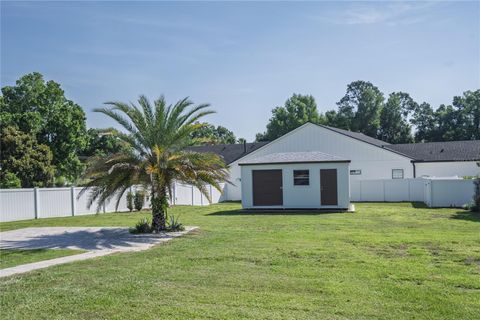 Tiny photo for 5845 SW 43rd Street Road, Ocala, FL 34474 (MLS # OM703400)