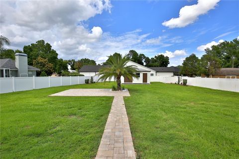 Tiny photo for 5845 SW 43rd Street Road, Ocala, FL 34474 (MLS # OM703400)