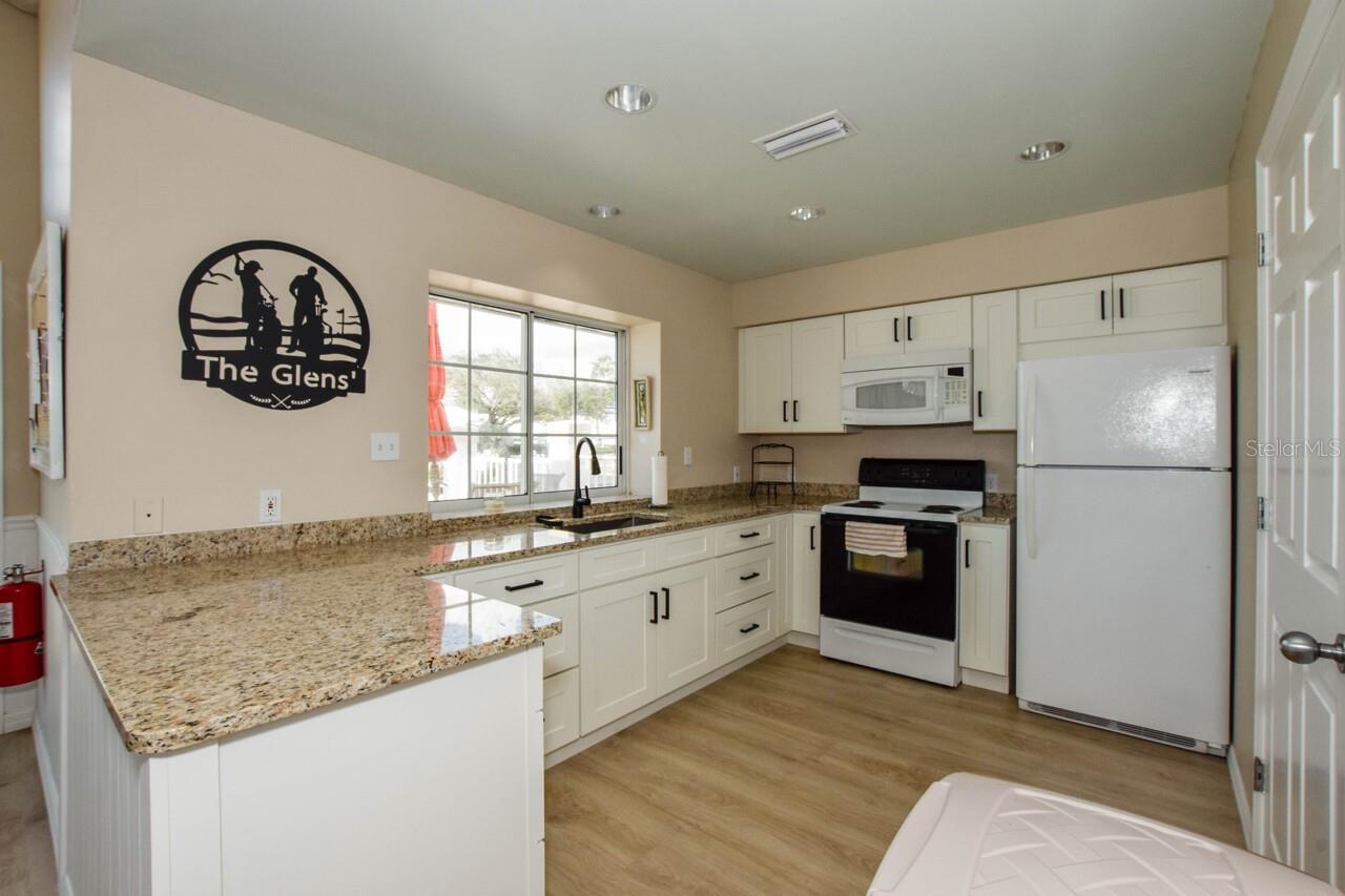 LYNWOOD GLEN - Residential