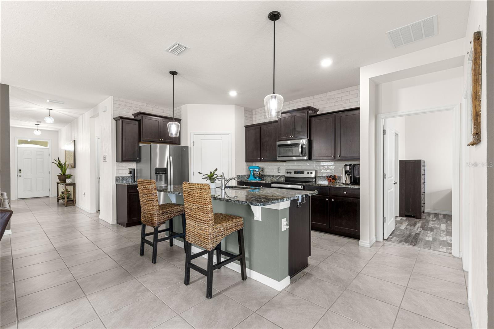 6233 SW 89TH STREET ROAD