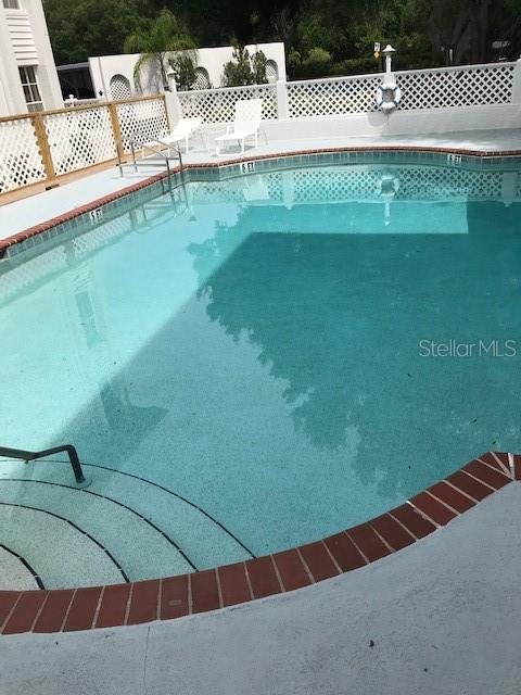 LANDMARK AT POINTE WEST I CONDO - Residential Lease