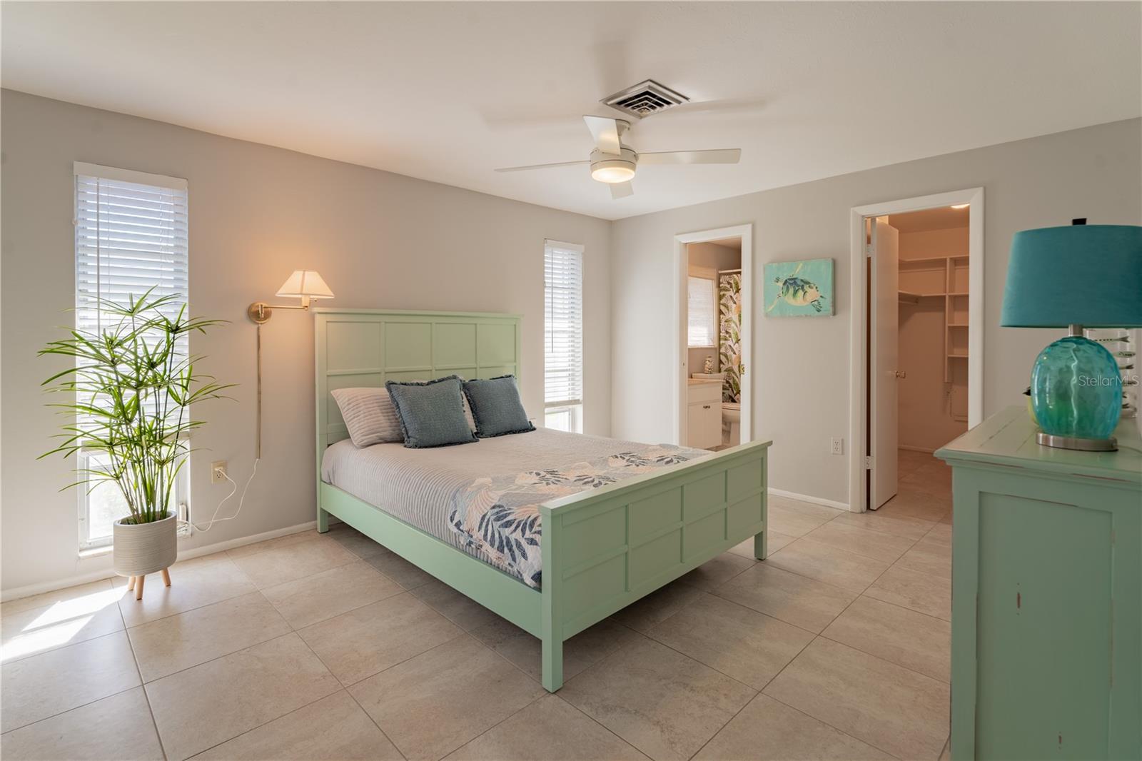 VENICE GARDENS - Residential