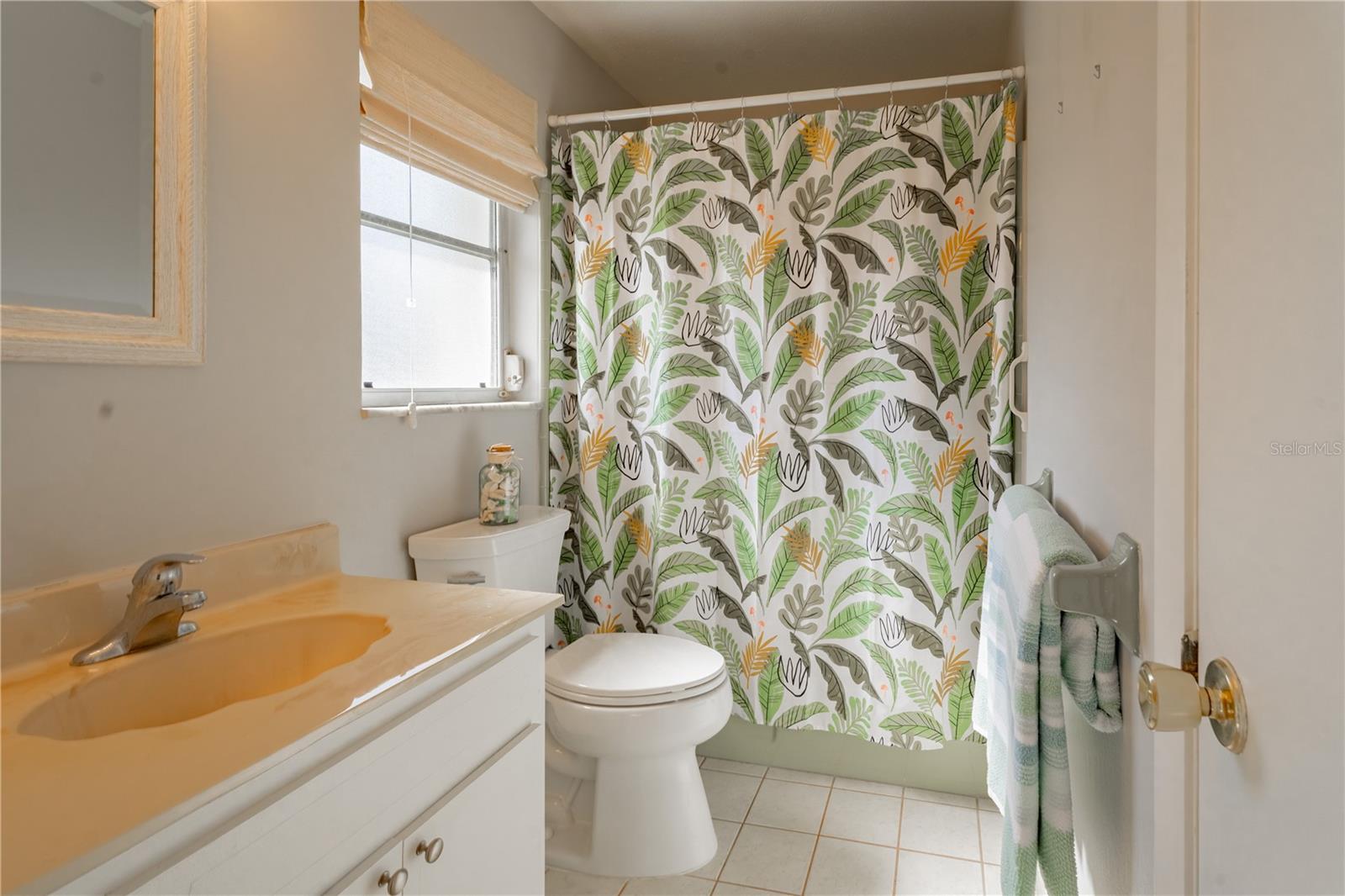 VENICE GARDENS - Residential