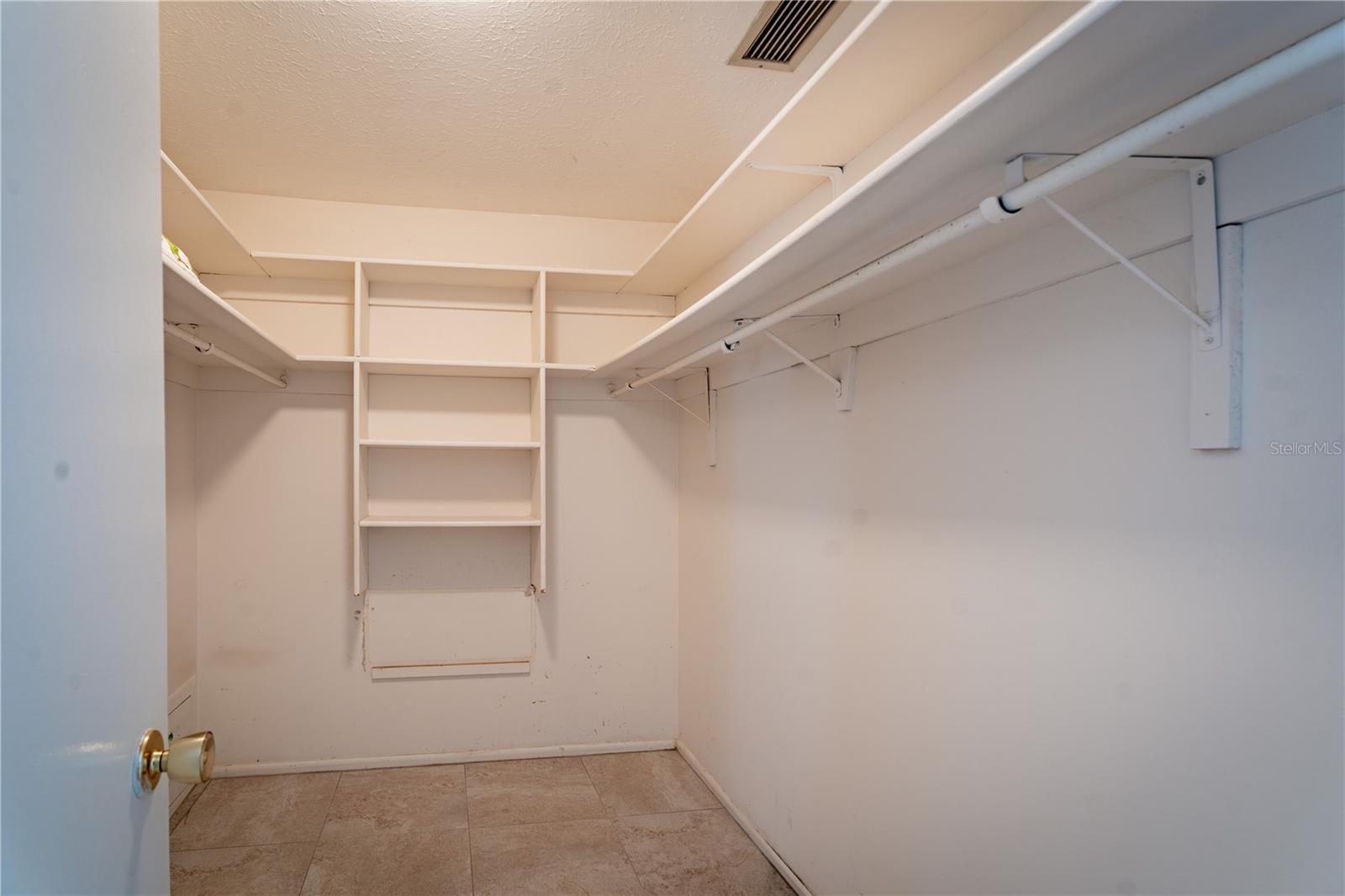 VENICE GARDENS - Residential