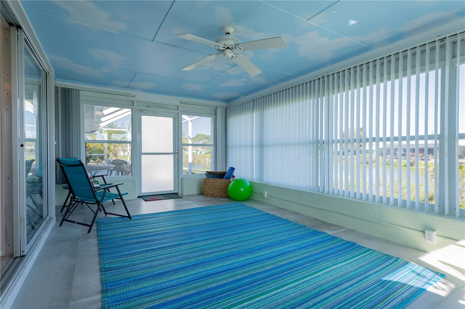 VENICE GARDENS - Residential