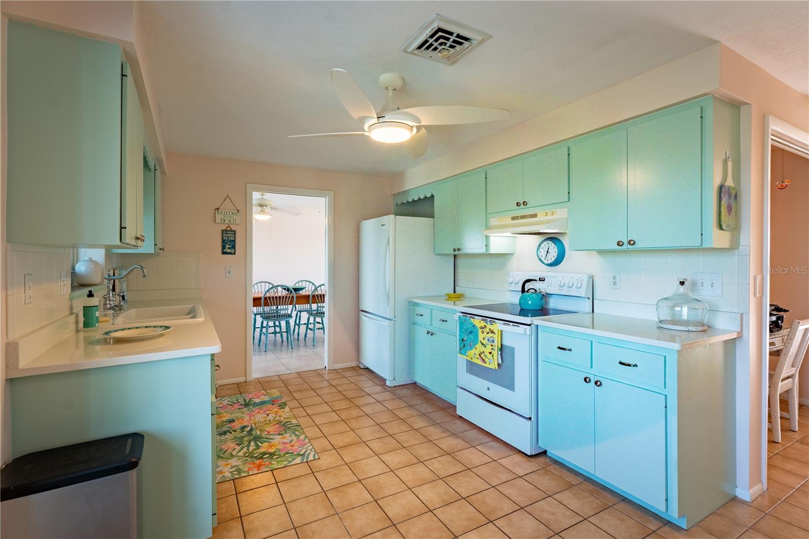 VENICE GARDENS - Residential