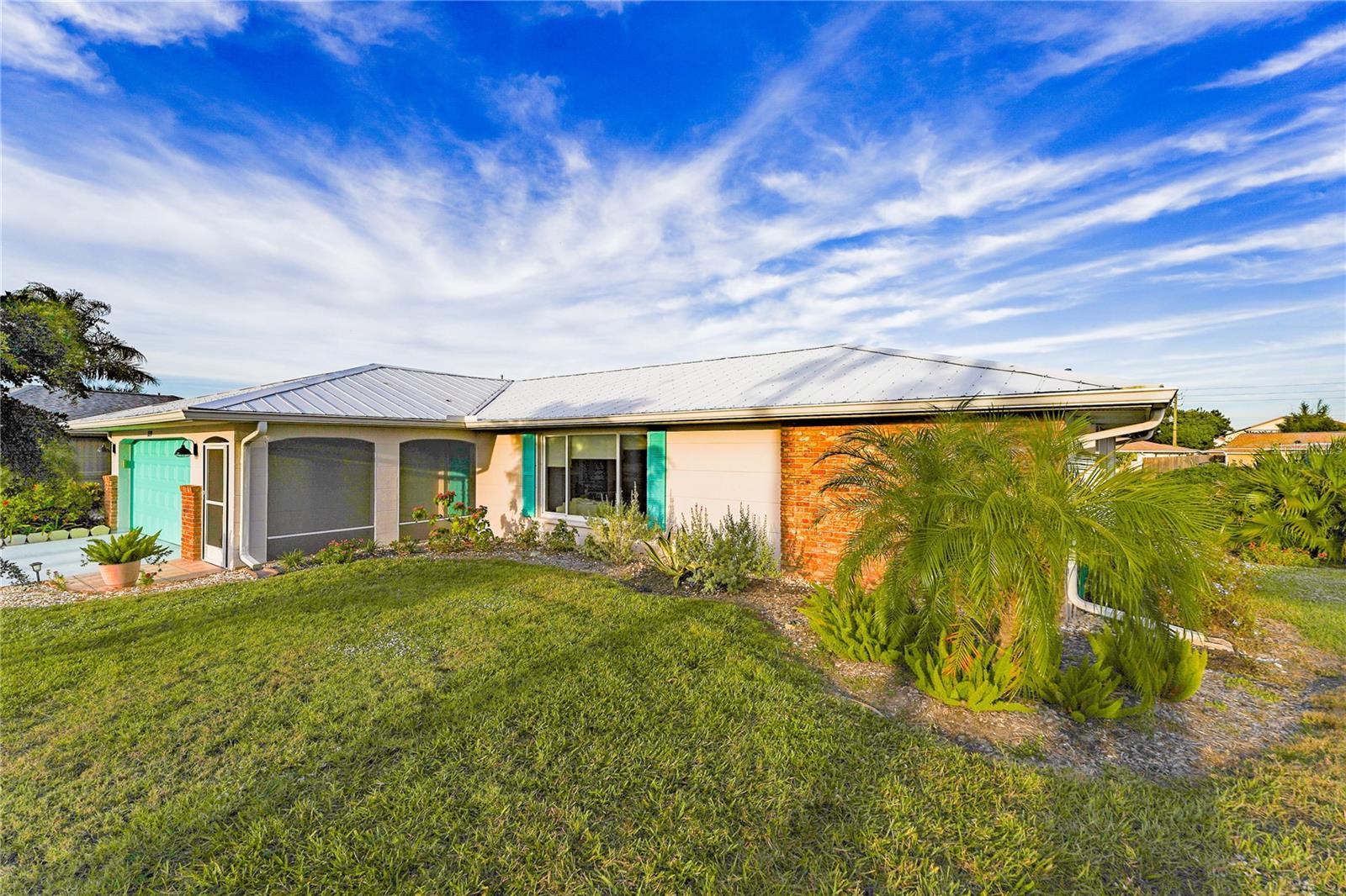 VENICE GARDENS - Residential