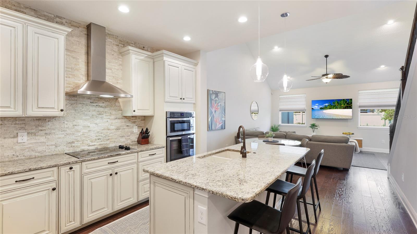 3684 FESCUE LANE