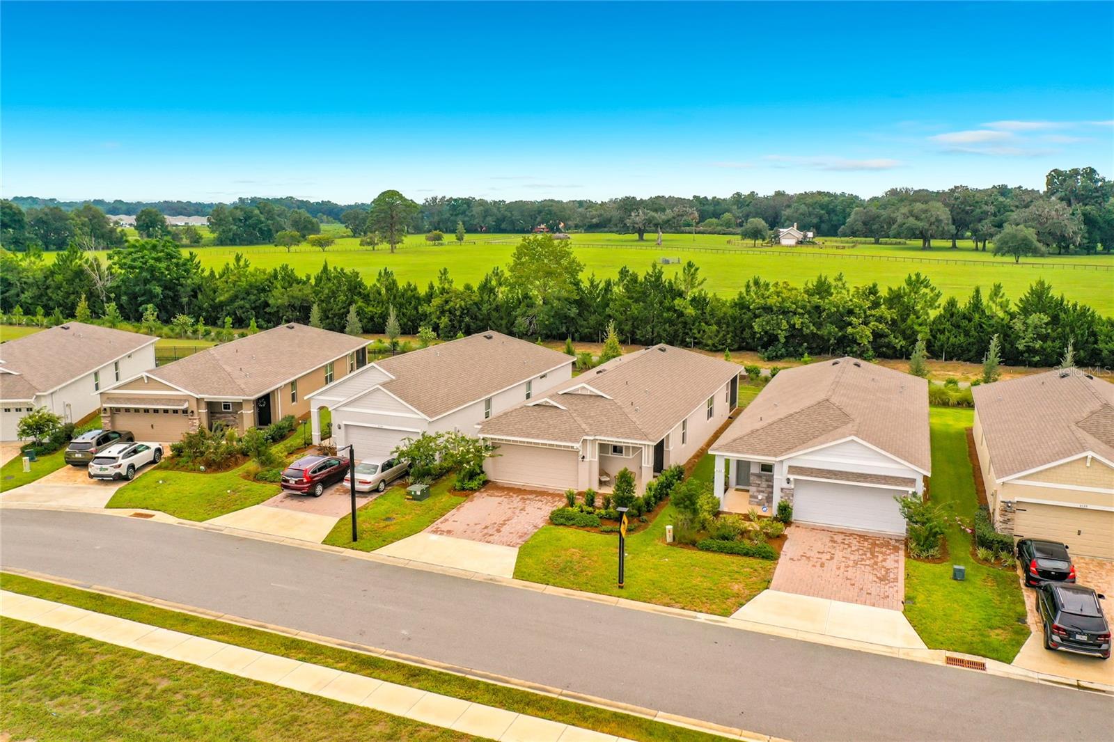 4143 NW 44TH CIRCLE