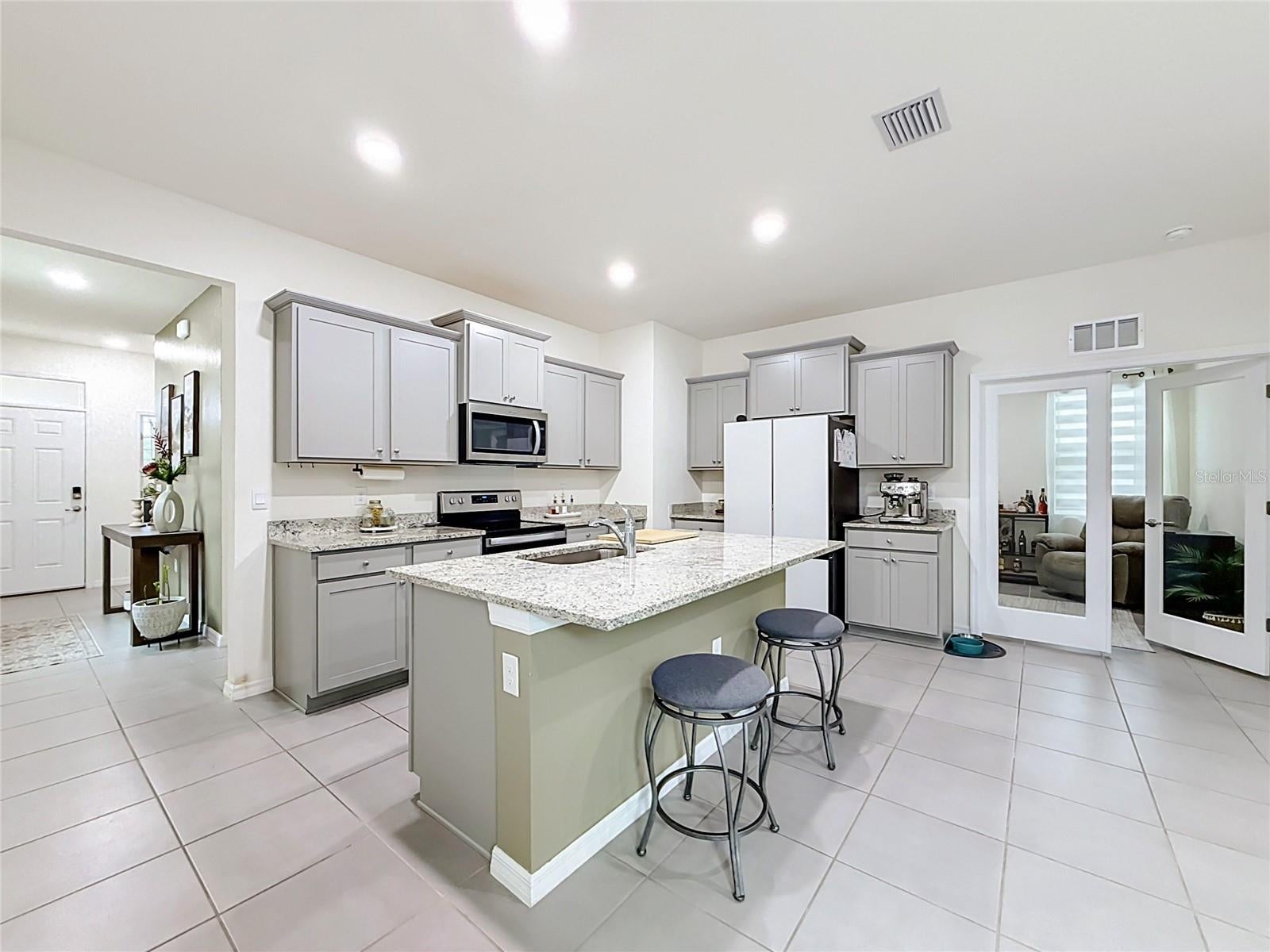 4143 NW 44TH CIRCLE