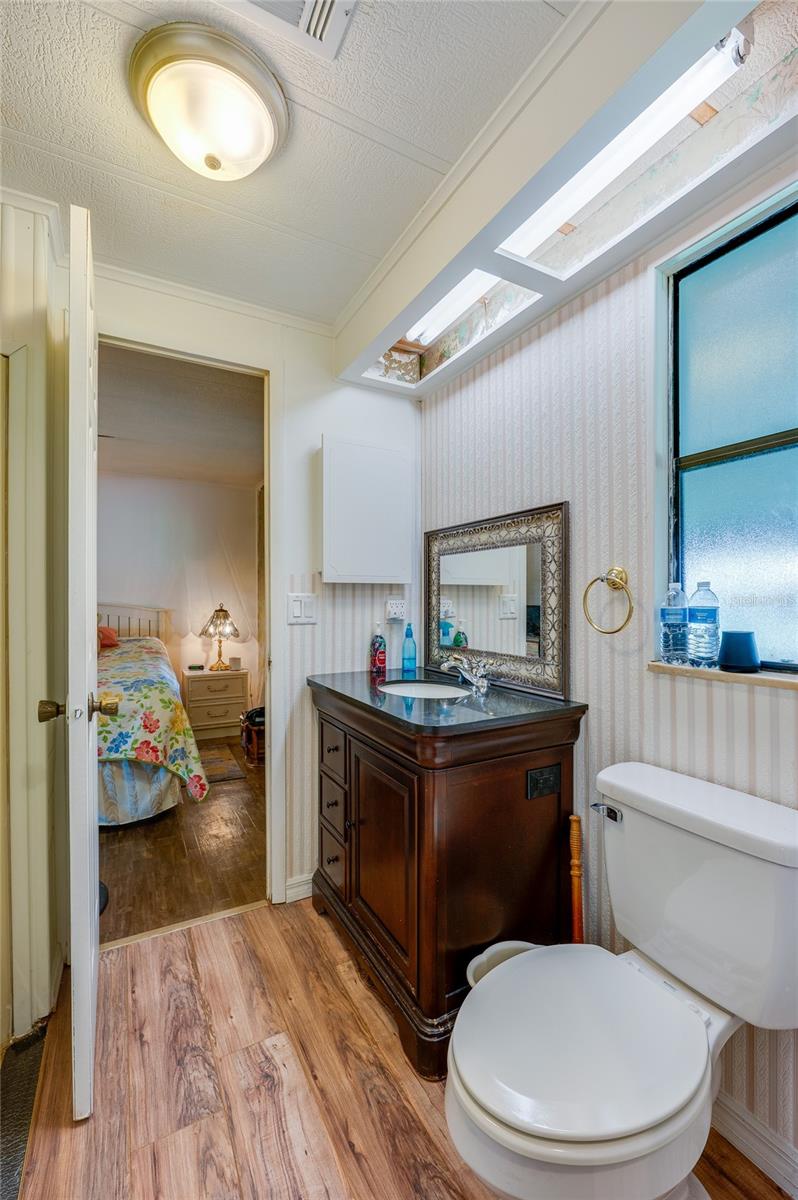 HILL TOP MANOR - Residential