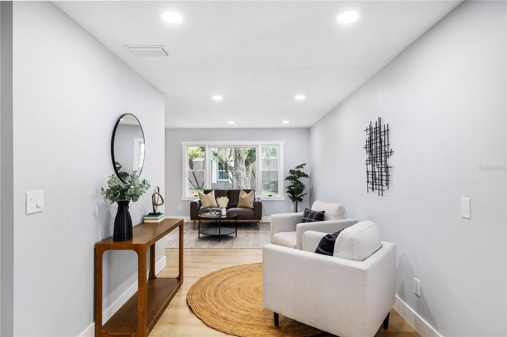 Photo of 9211 Cypresswood Circle, Tampa, FL 33647 (MLS # TB8405236)