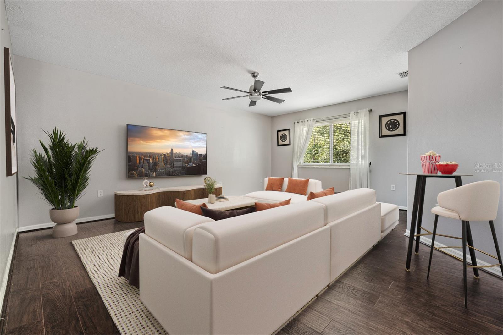 BAY ARBOR - Residential