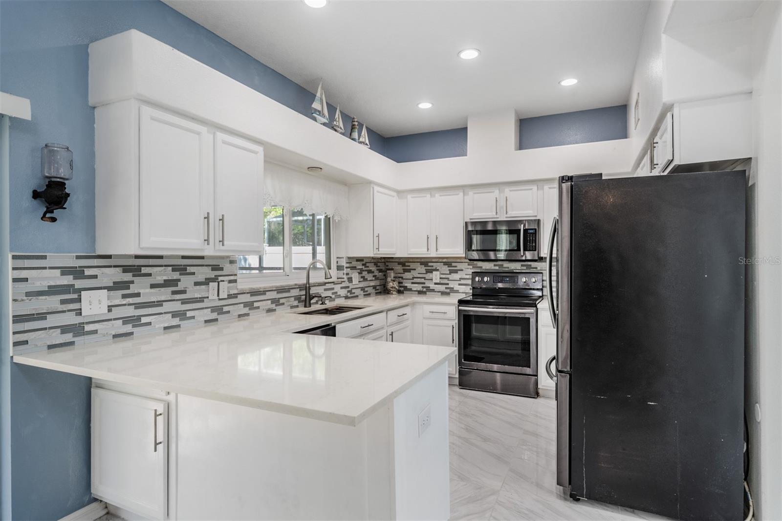 BAY ARBOR - Residential