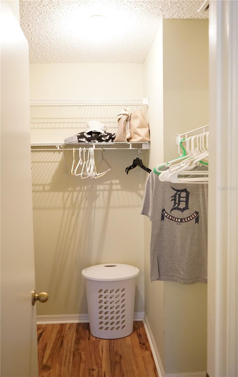 THE KNOLLS OF KINGS POINT II A - Residential