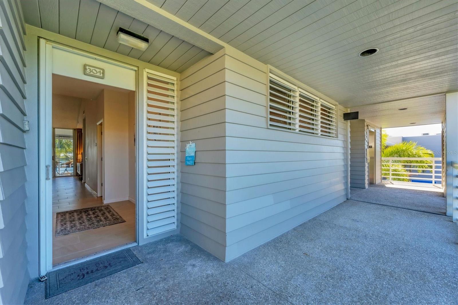 615 DREAM ISLAND PLACE 304