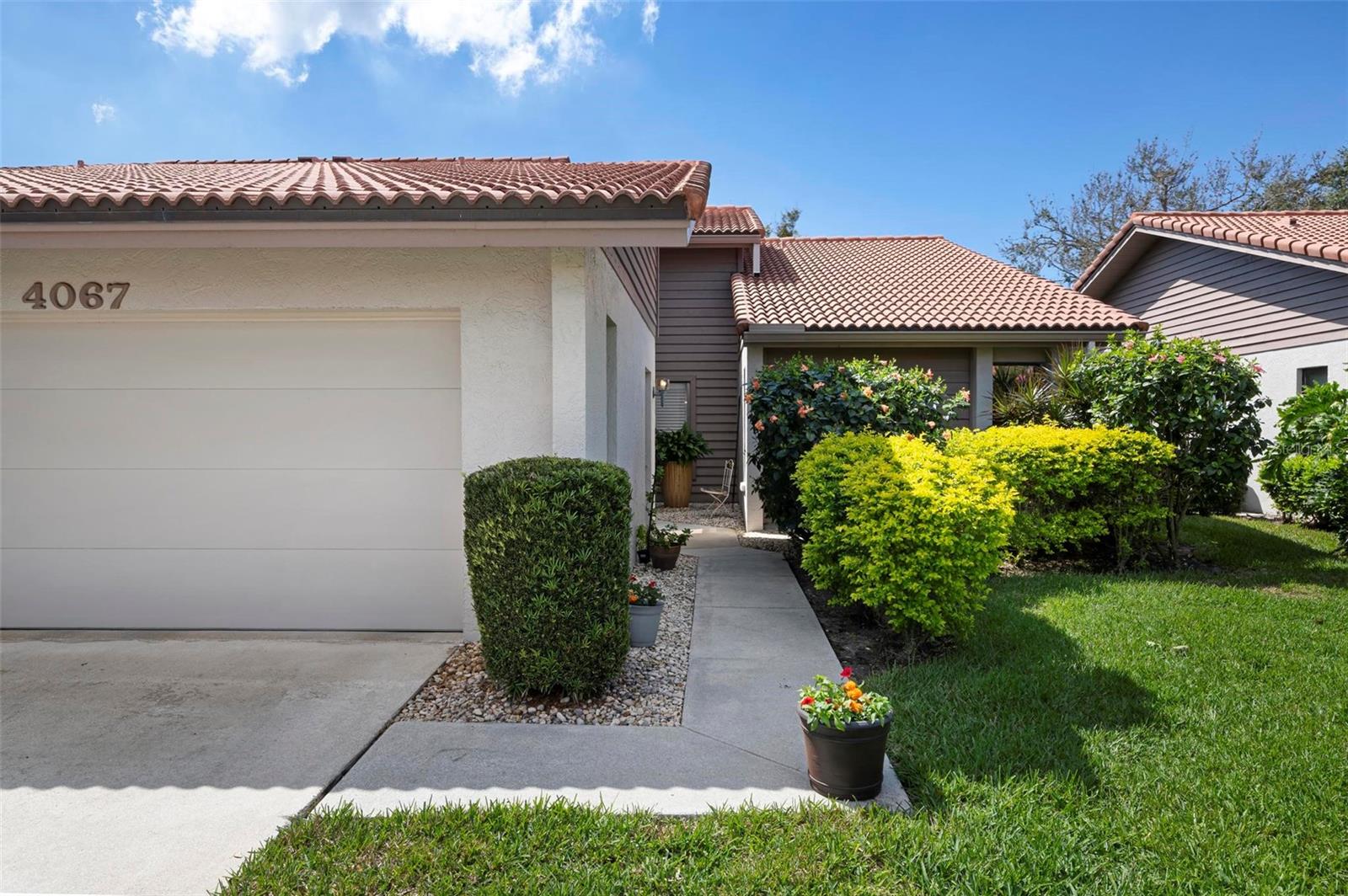 4067 WILSHIRE CIRCLE E 131