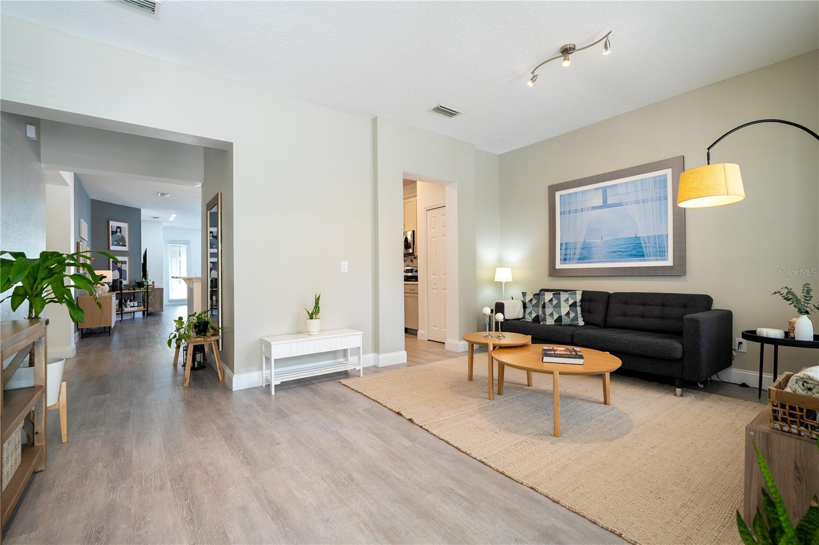 SIGNATURE LKS-PCL 01B - Residential