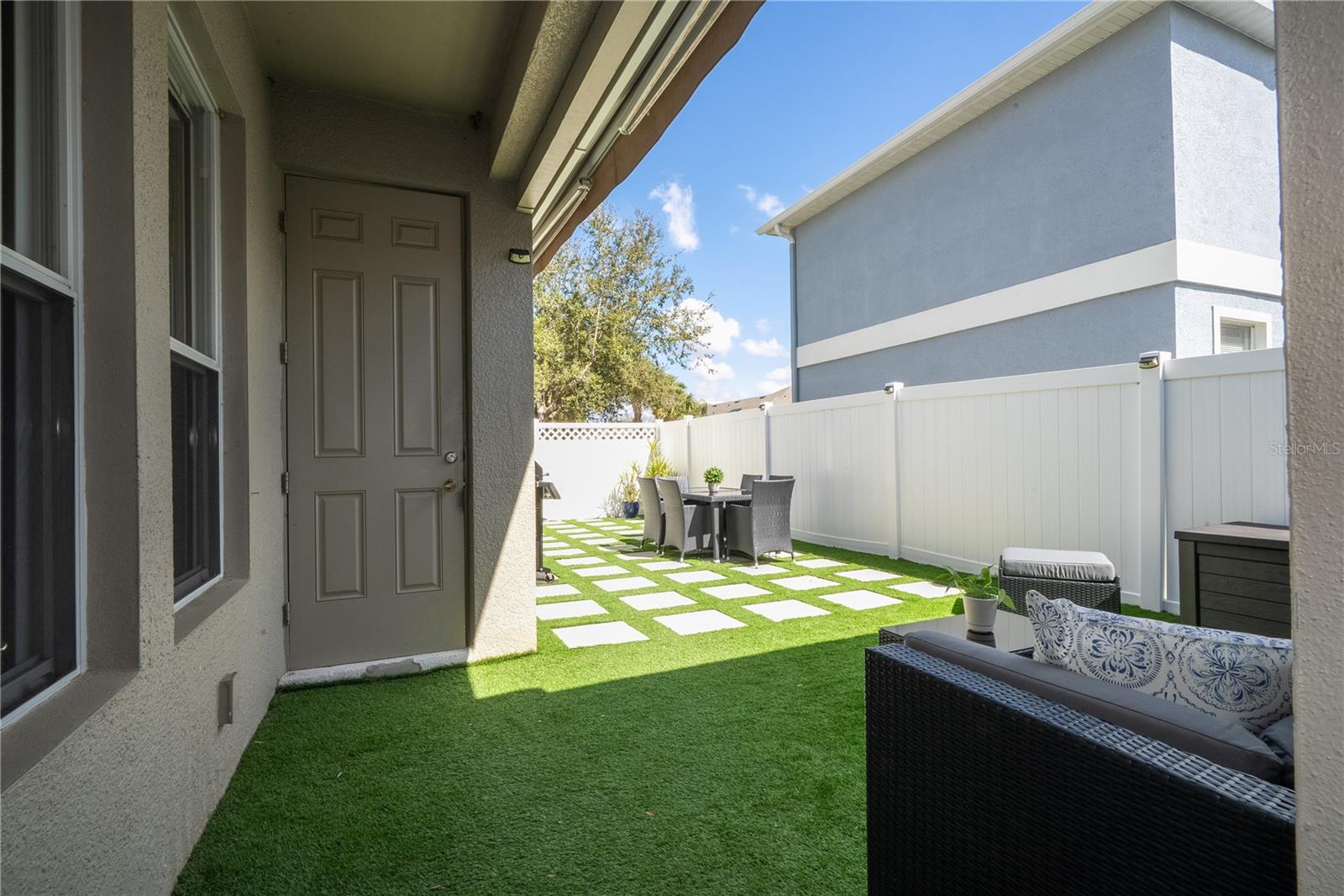 SIGNATURE LKS-PCL 01B - Residential