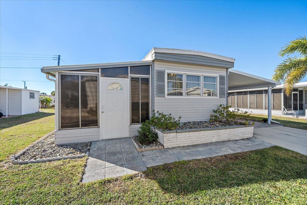 Photo of 84 Del Rio Drive, Palmetto, FL 34221 (MLS # A4680517)