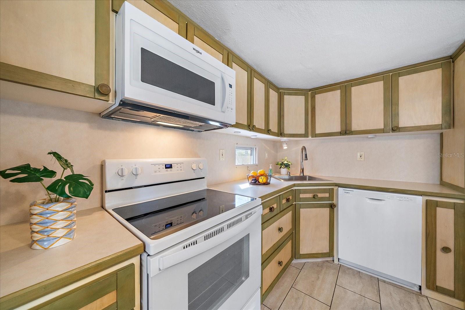 TROPIC ISLES CO-OP - Residential