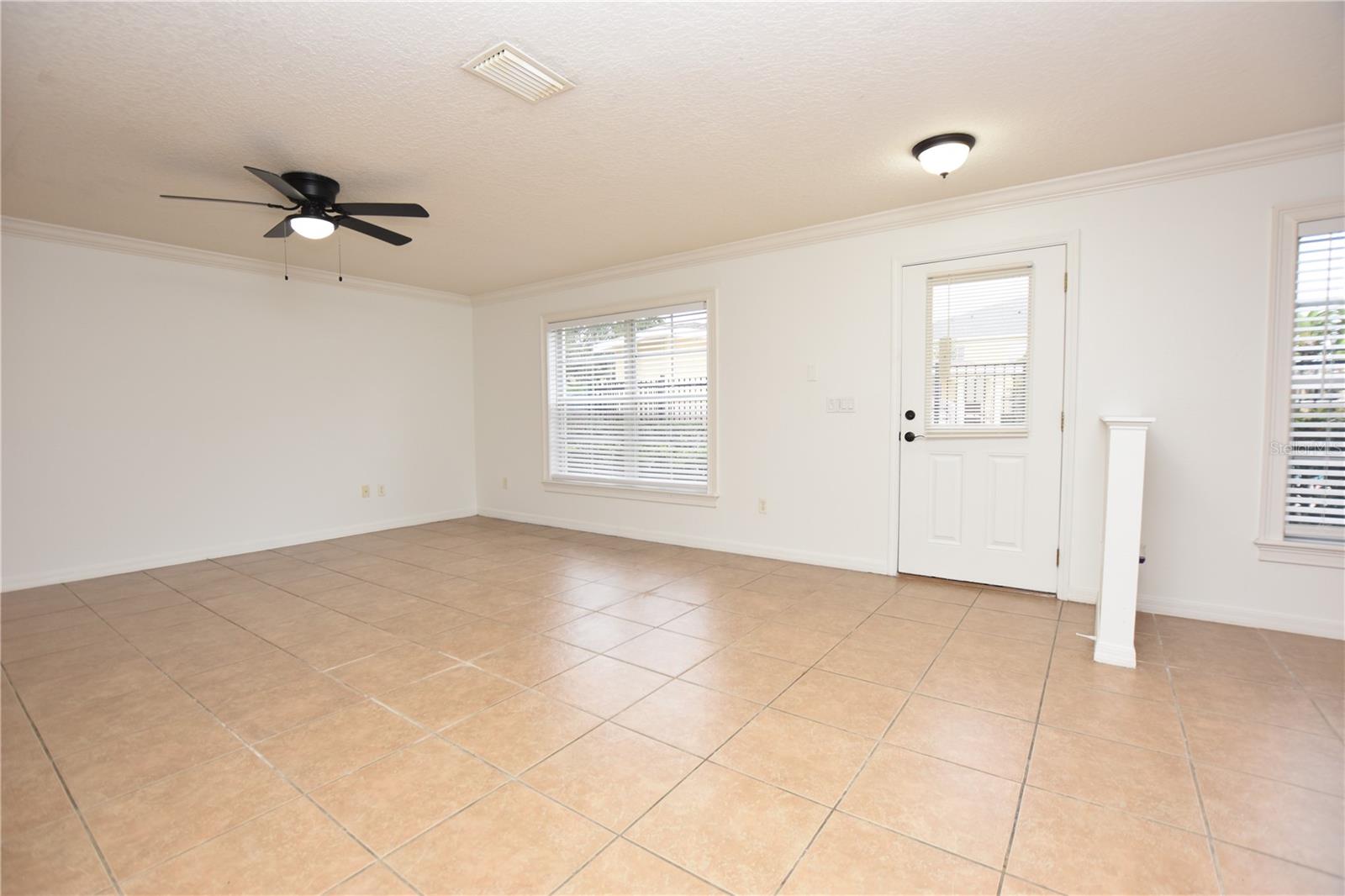 COBBLESTONE LNDG TWNHMS - Residential Lease