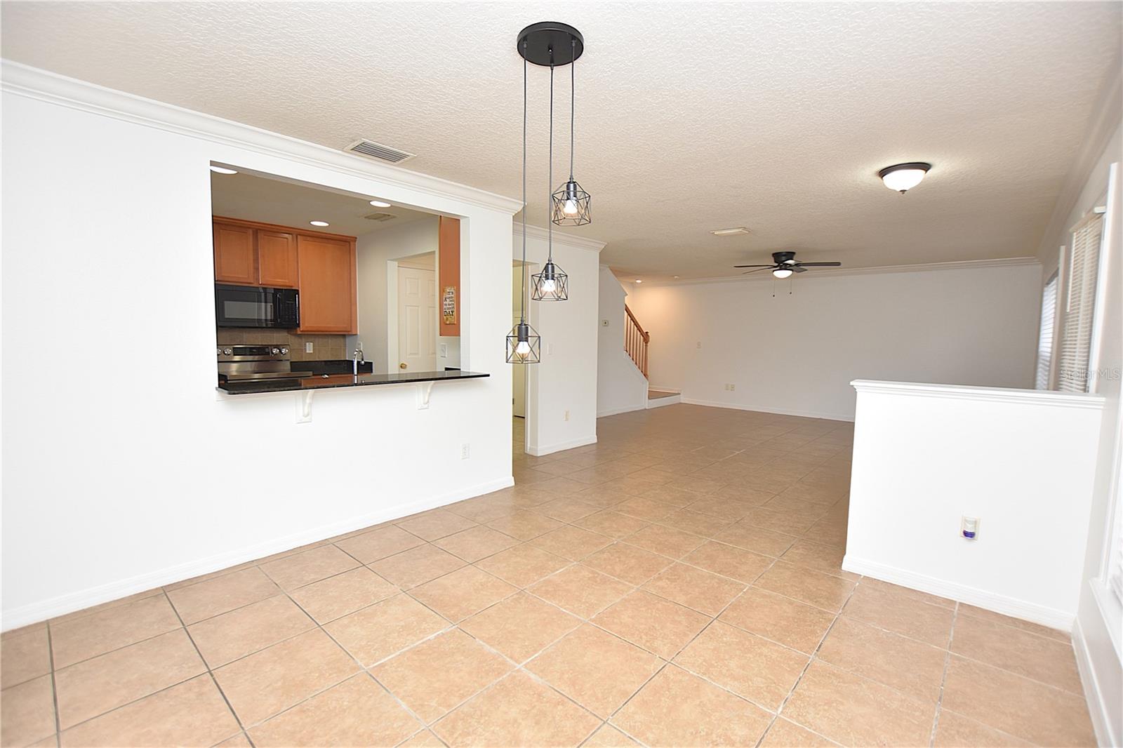 COBBLESTONE LNDG TWNHMS - Residential Lease