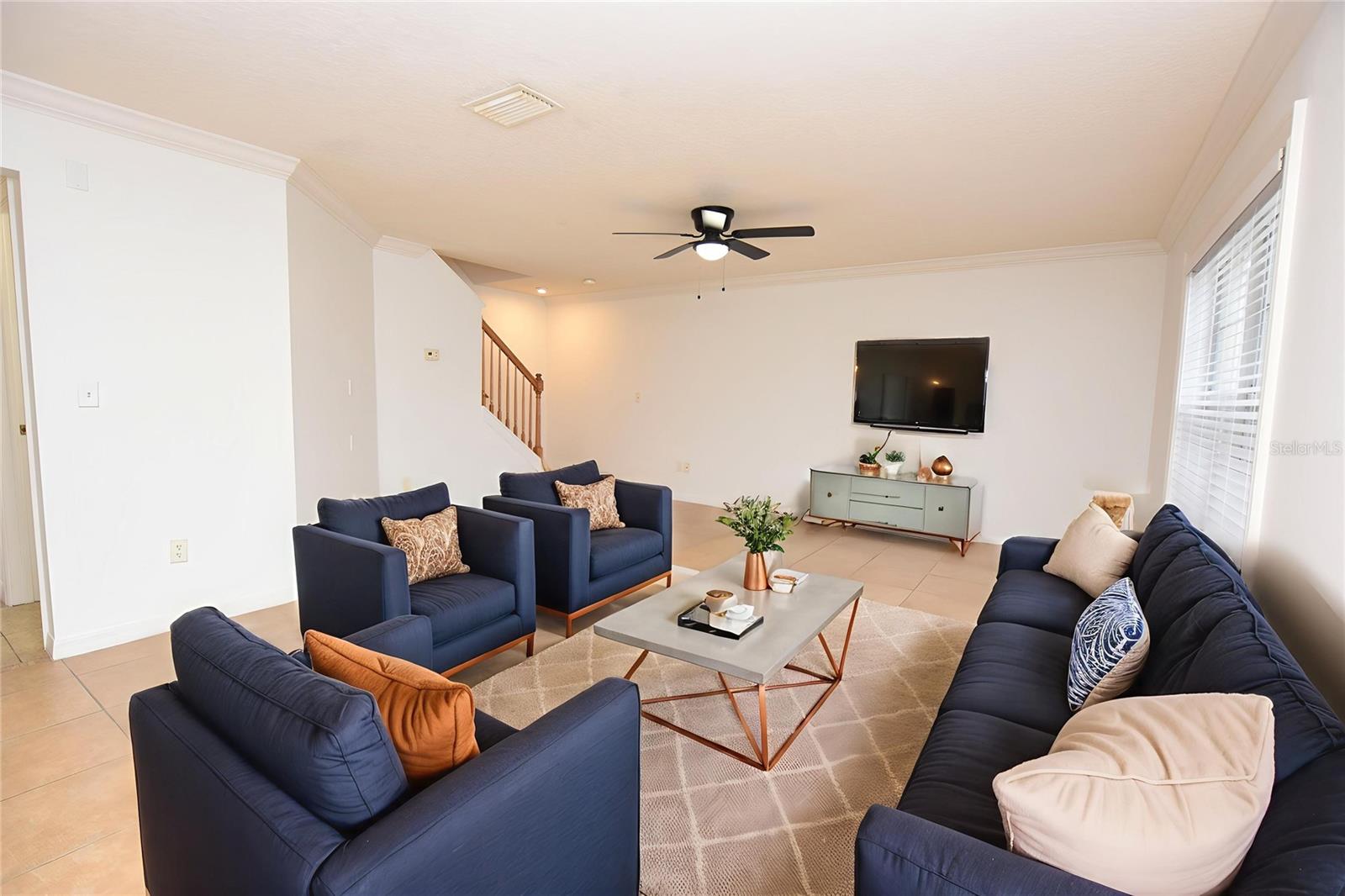 COBBLESTONE LNDG TWNHMS - Residential Lease