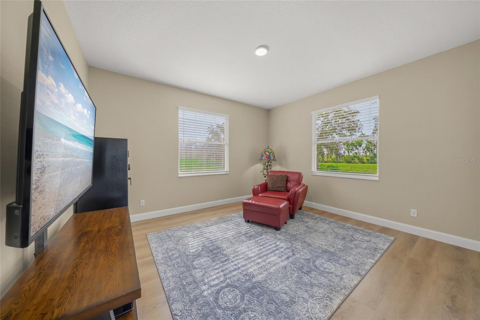 LAUREL MEADOWS - Residential