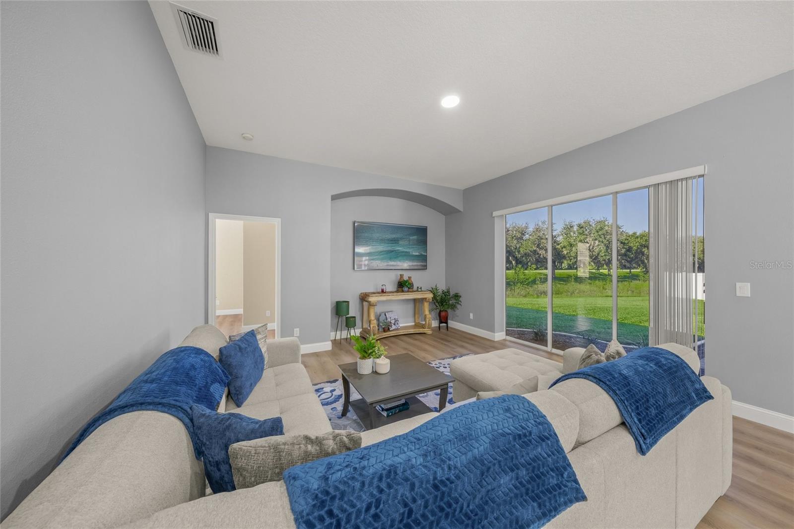 LAUREL MEADOWS - Residential
