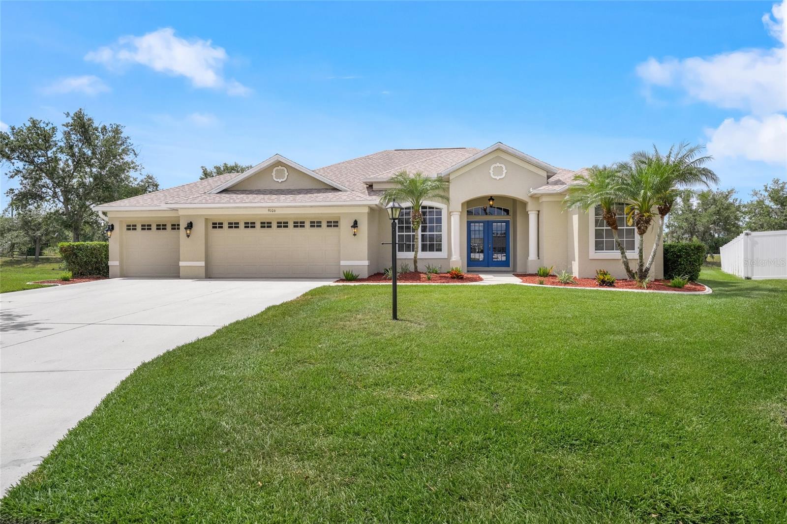 LAUREL MEADOWS - Residential