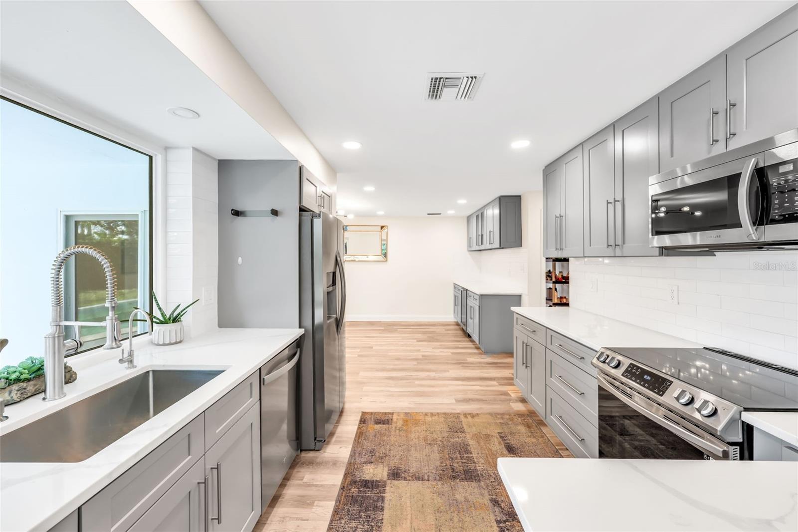 MCGREGOR ISLES - Residential